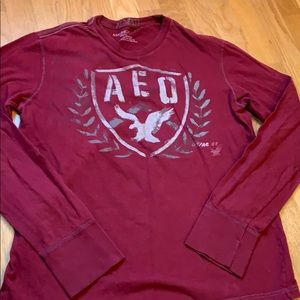American Eagle long sleeved T